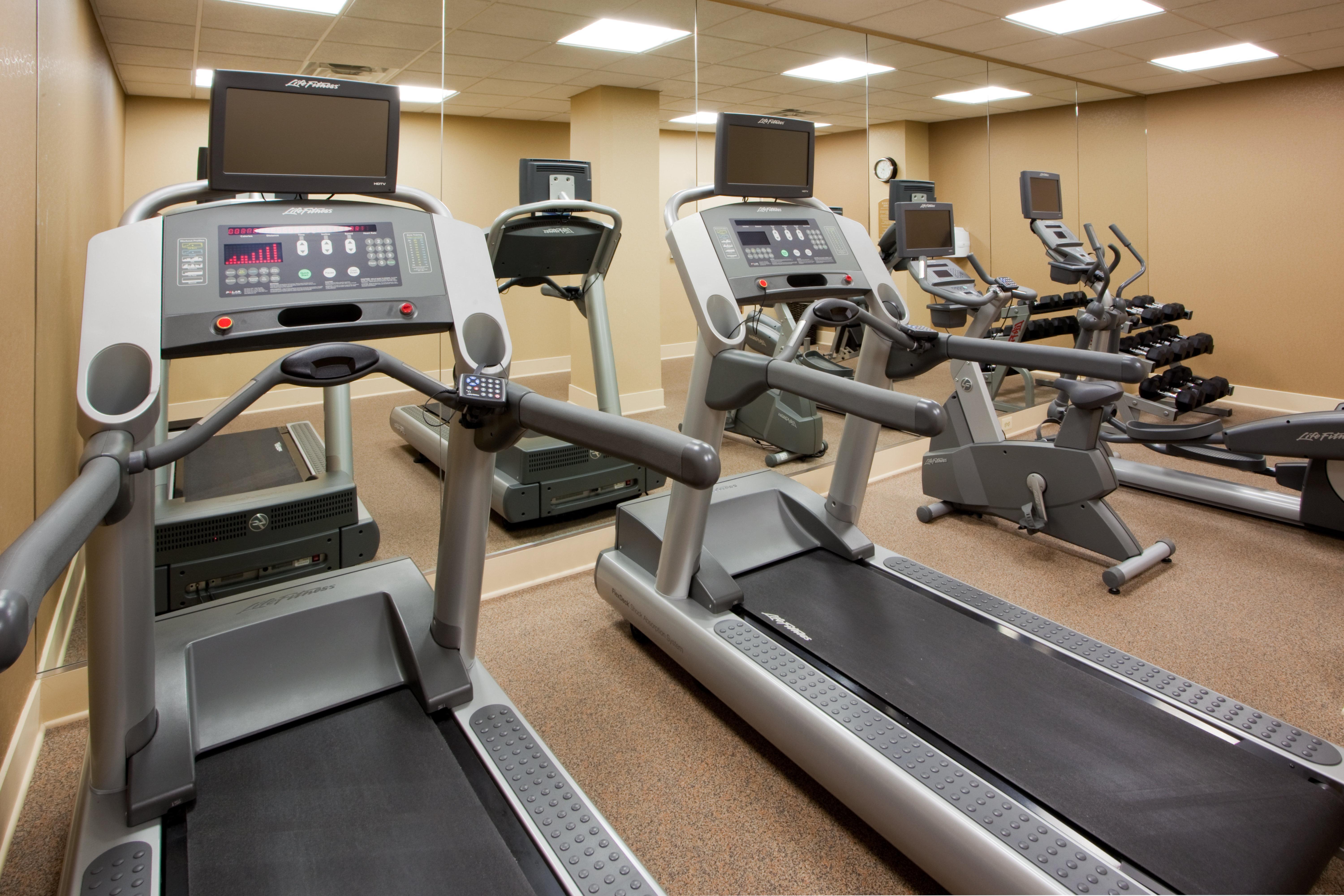 Holiday Inn Express Washington Dc Sw - Springfield By Ihg מראה חיצוני תמונה