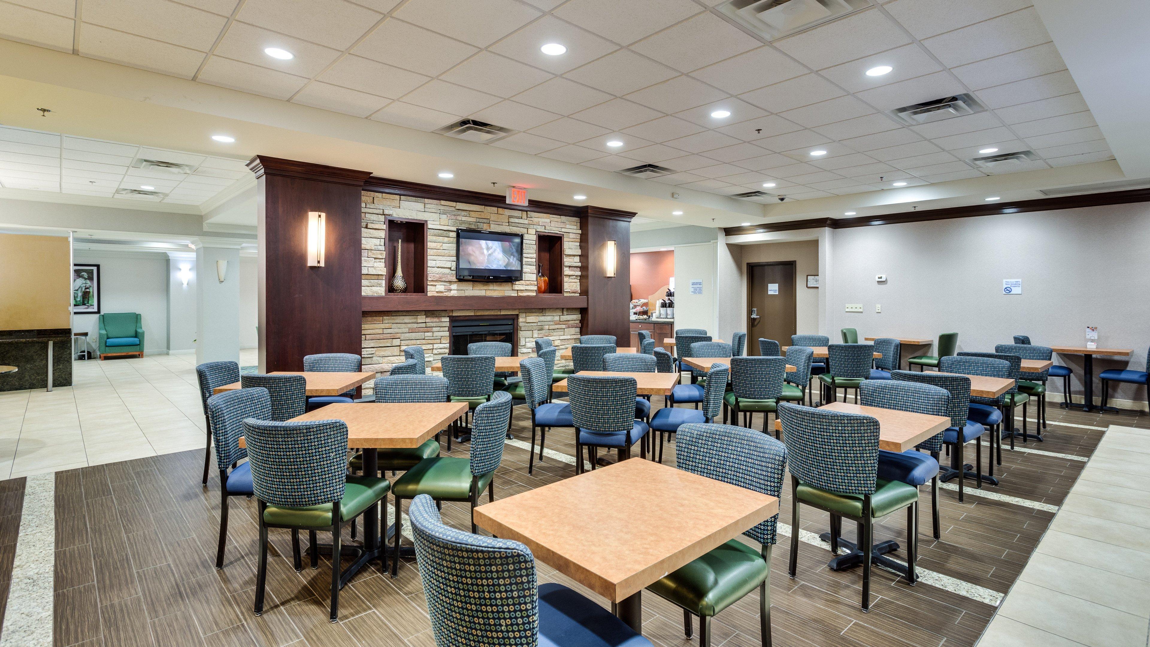 Holiday Inn Express Washington Dc Sw - Springfield By Ihg מראה חיצוני תמונה